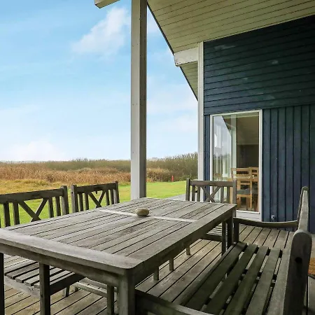 Secluded Holiday In Ringk Bing With Terrace Дом отдыха